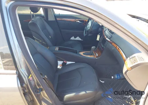 2005 Mercedes-Benz E 320 из США, поврежденный, VIN WDBUF65J25A684408